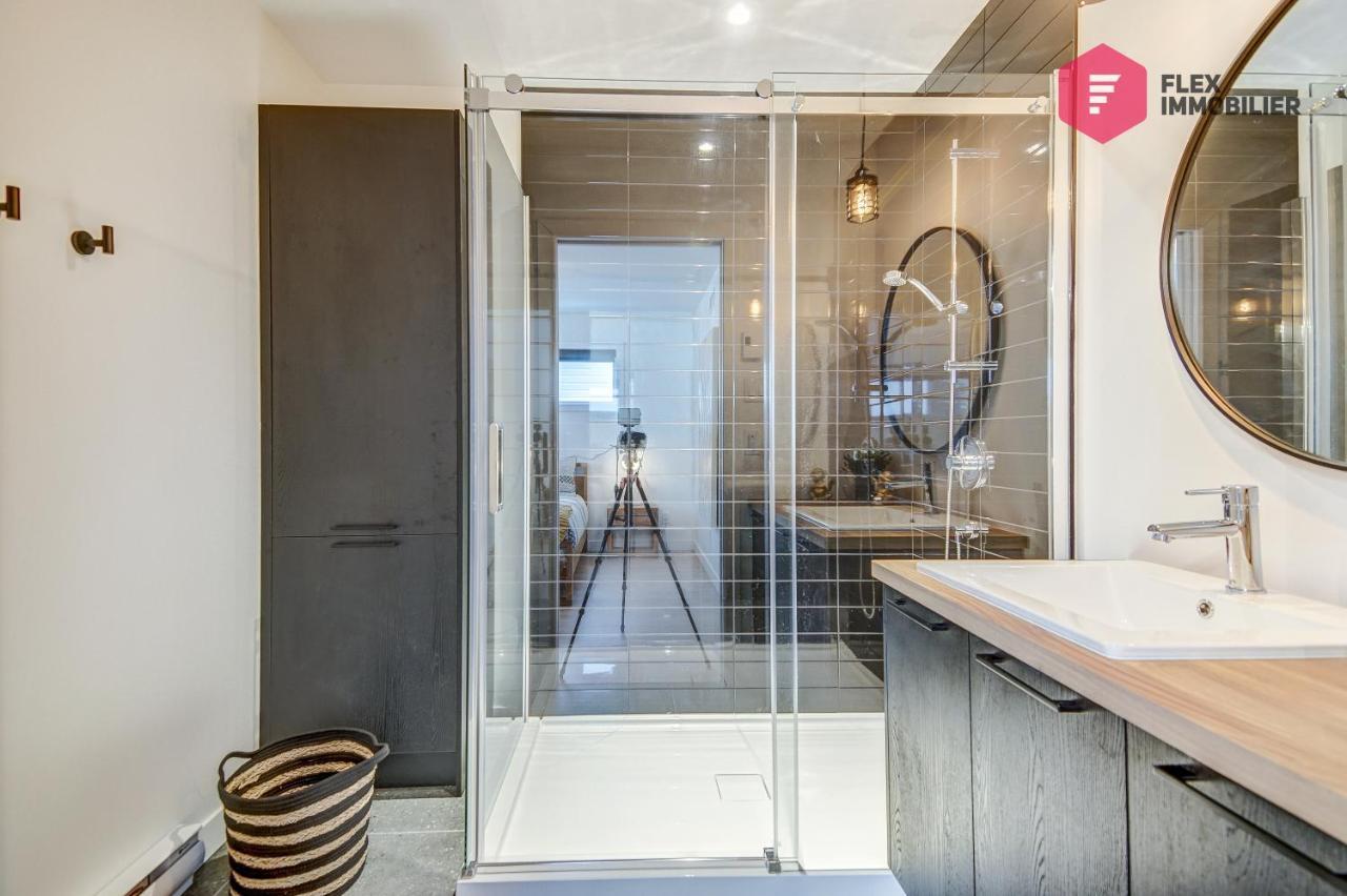 Le Blanc Bouleau De Portneuf / Private Hot Tub Villa Pont-Rouge ภายนอก รูปภาพ